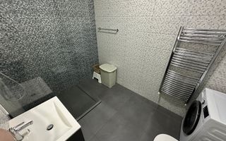 Apartament cu 2 camere, 52mp , terasa 25mp , Zona Centrala - Poză 10