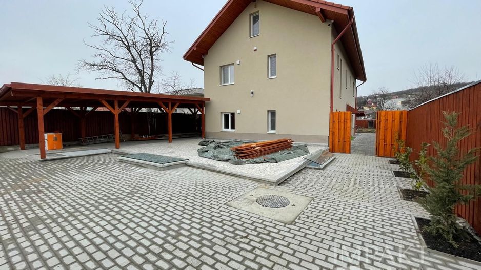 Casa moderna aproape de viitorul mall din Iris!!! - Poză 1