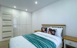 Apartament cu 3 camere de vânzare în zona Centrală - Poză 10