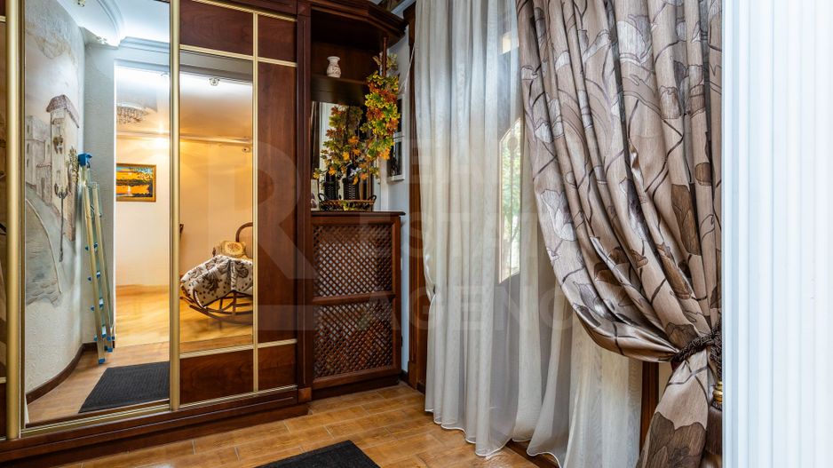 Vânzare, casă, 2 nivele, 6 camere, strada Luceafărul, Ciorescu - Poză 20