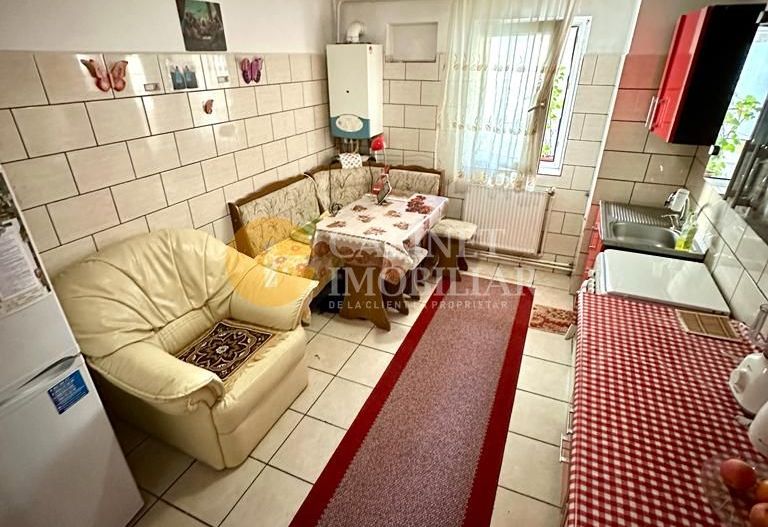 3 Camere Decomandat - ETAJ 2 - Zona Nicolina Rond Vechi - Bloc 1987 - Poză 8