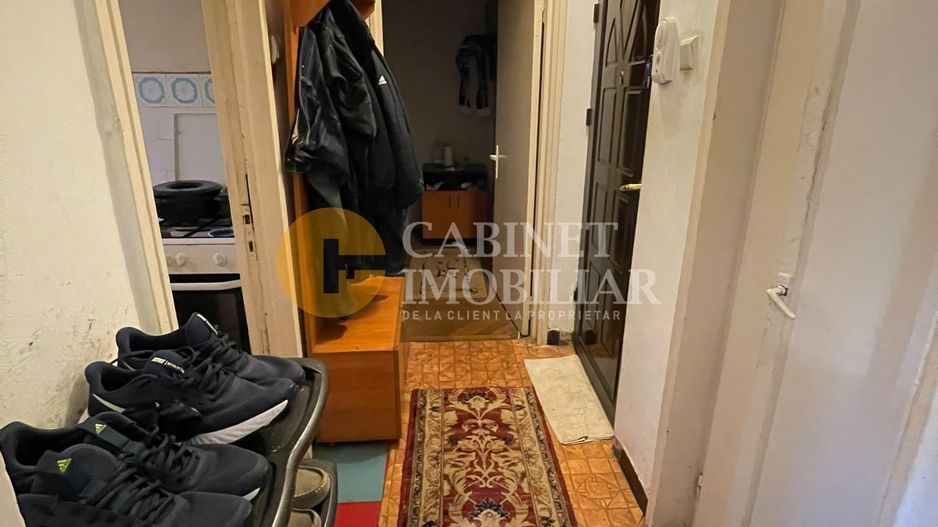 URGENT 3 camere SD etaj 4 - boxa - CT - Se accepta credit! - Poză 3