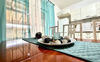 Casa la intrare în Ghiroda - Poză 13