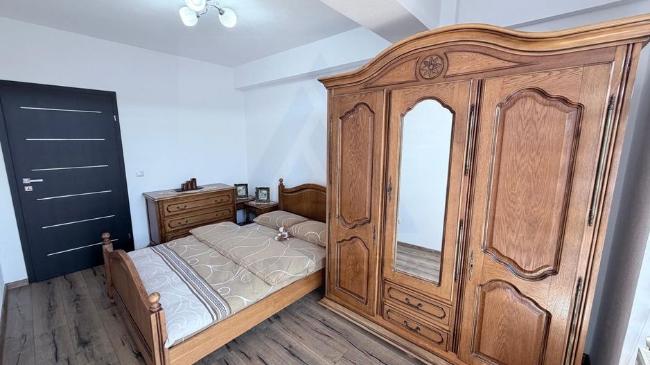 Apartament modern 80 mp  3 camere 2 balcoane  zona Doamna Stanca - Poză 9