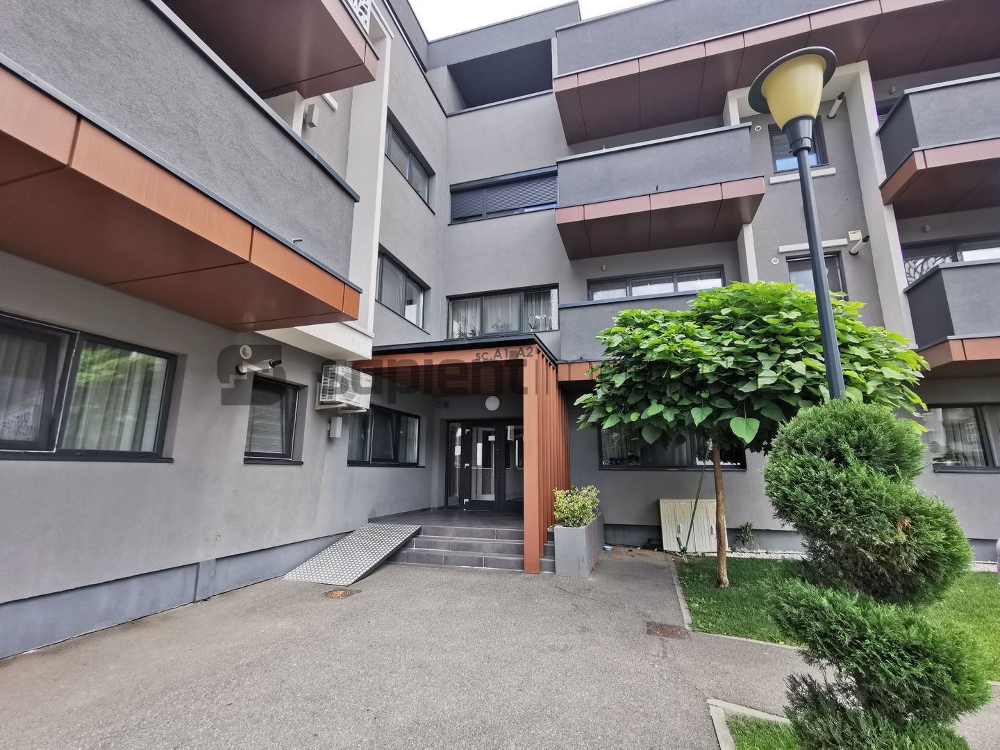 De închiriat apartament cu 3 camere, în Milano 5, Nufărul - Poză 10