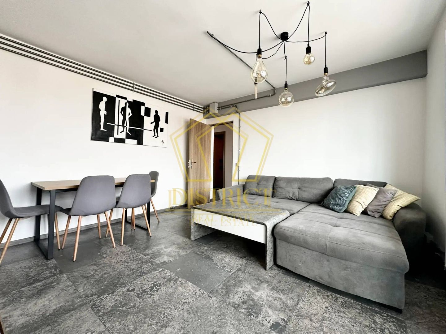 Apartament spatios cu 3 camere | Ultracentral - Poză 1