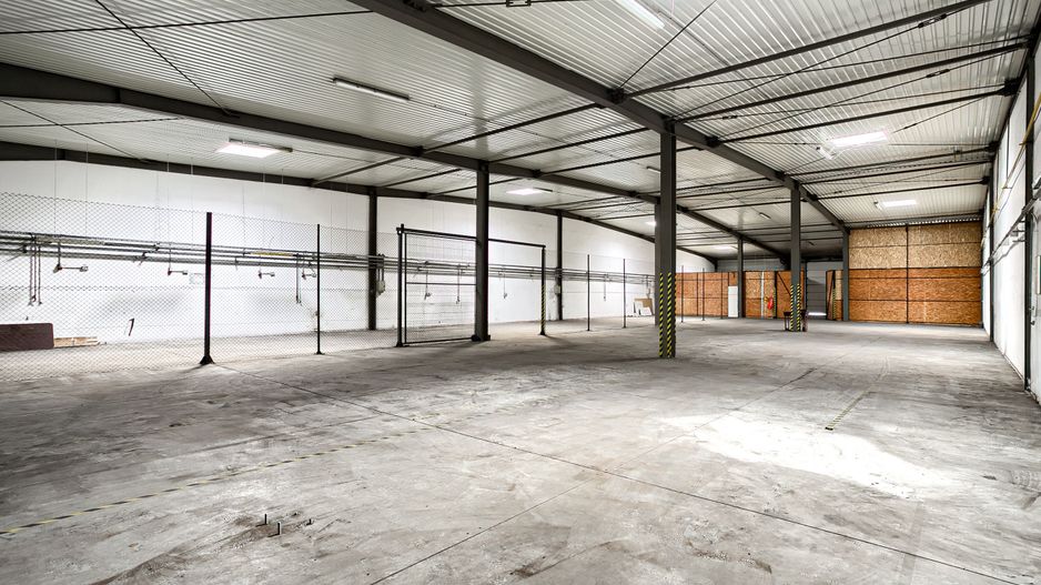 Hală Arad 883 mp - Poză 2