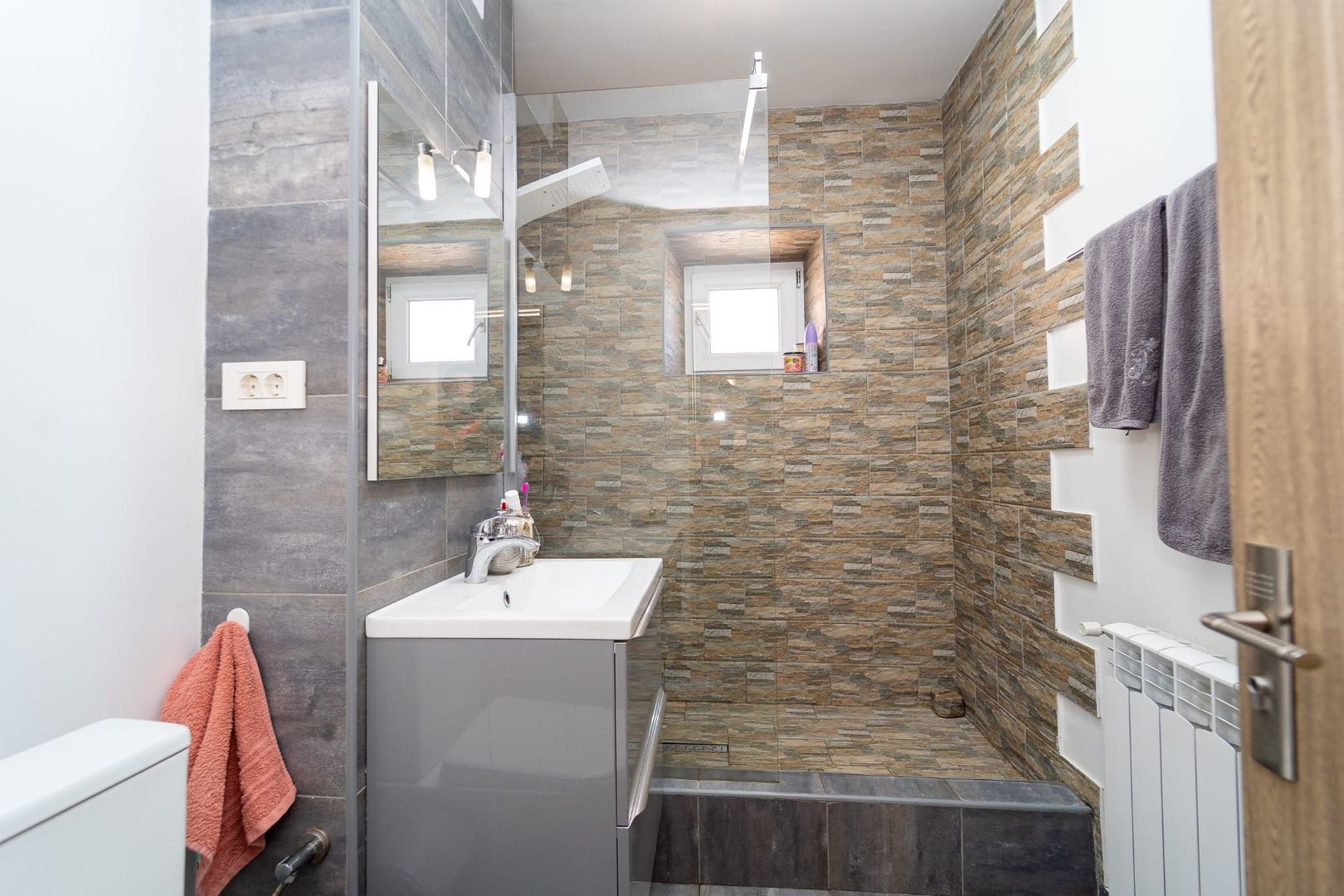 Vlahuță - Scriitorilor, apartament mobilat și utilat - Poză 19