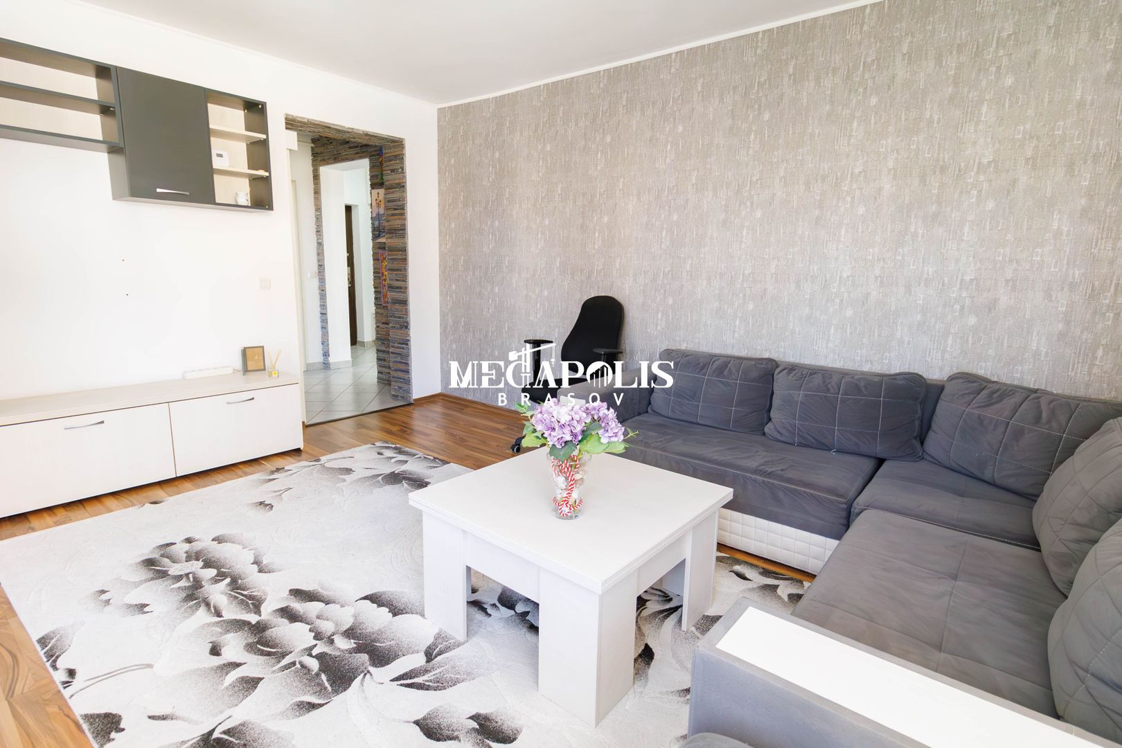 Apartament 2 Camere Decomandat / Etaj Intermediar Sanpetru - Poză 6