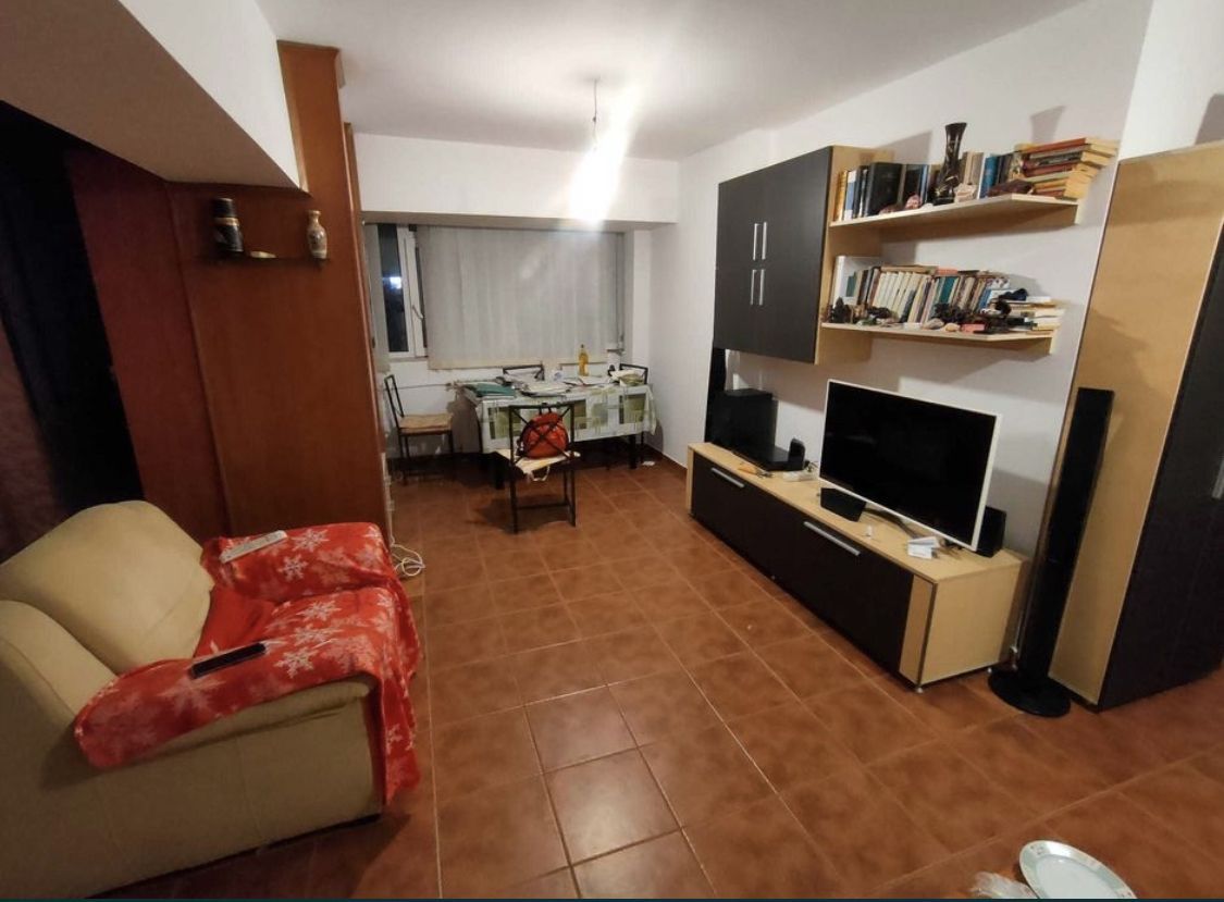 3 camere, zona Dacia, 93 mp, decomandat - Poză 7