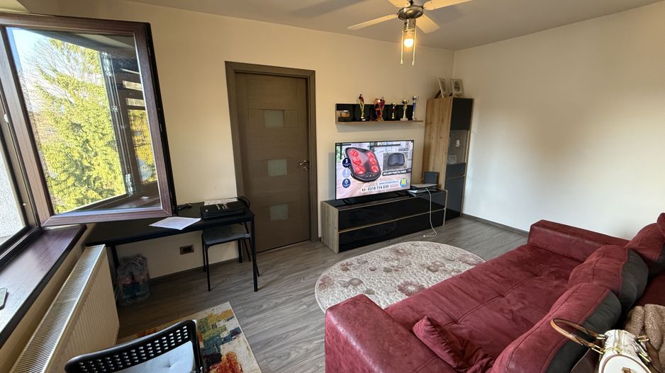 Ap 2 camere renovat - mobilat și utilat complet - Poză 3