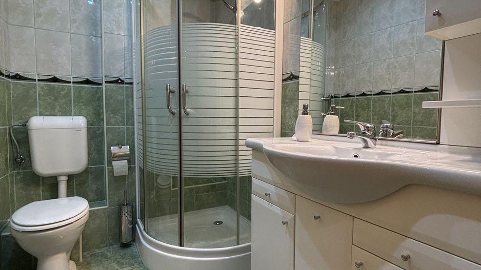 Apartament 3 camere bloc nou cu parcare subterana - Poză 40