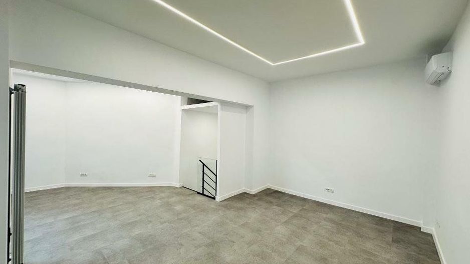 Spaţiu comercial   - Bd. Decebal             Exclusivitate - Poză 10