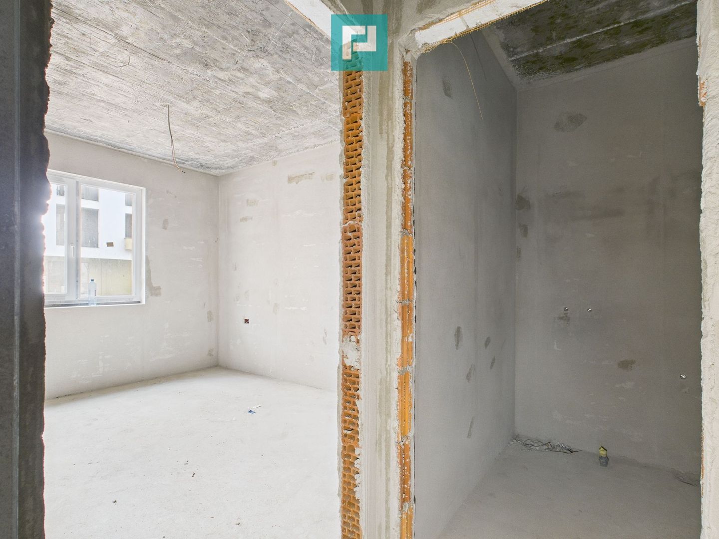 Apartament 3 camere cu curte proprie în Giroc - Poză 17