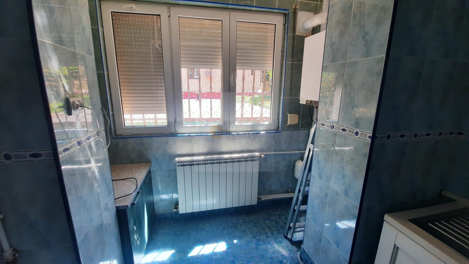 3 camere  | Cismigiu  | Parter Inalt | Centrala proprie | Garaj - Poză 13