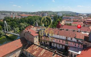 De vânzare apartament în clădire istorică * Ultracentral * Piața Gojdu - Poză 4