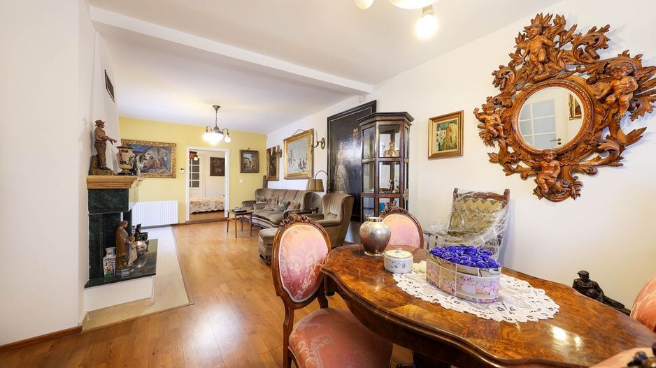 Casă deosebită de vânzare în centrul Brașovului - Poză 13