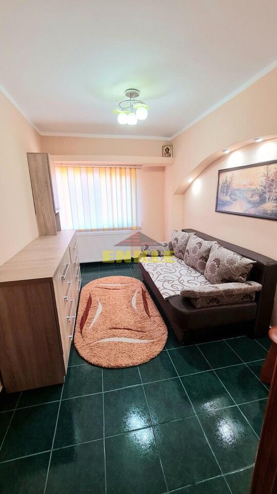 De vânzare apartament cu 3 camere, strada Octav Onicescu - Poză 3