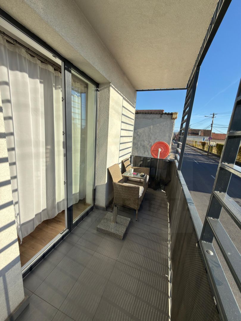Apartament utilat 3 camere etaj 1 balcon 10 mp si parcare in Terezian - Poză 11