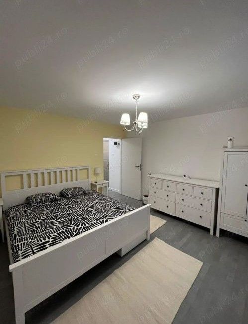 Închiriez garsonieră spațioasă, și modernă, Unirii, metrou aproape - Poză 4