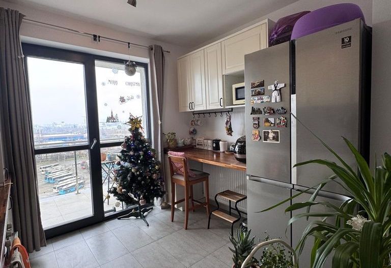 Vanzare apartament 3 camere in HILS Pallady cu parcare , 3 minute metrou - Poză 2