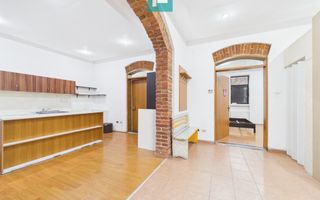 Apartament spațios pe strada Ion Ghica - Poză 2