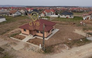 Casă nouă, moderna, complet mobilată, în Alparea