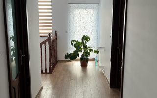 Casa , P+1+teren, 420 mp,situata in Broscauti ,pret 125000 Euro - Poză 8
