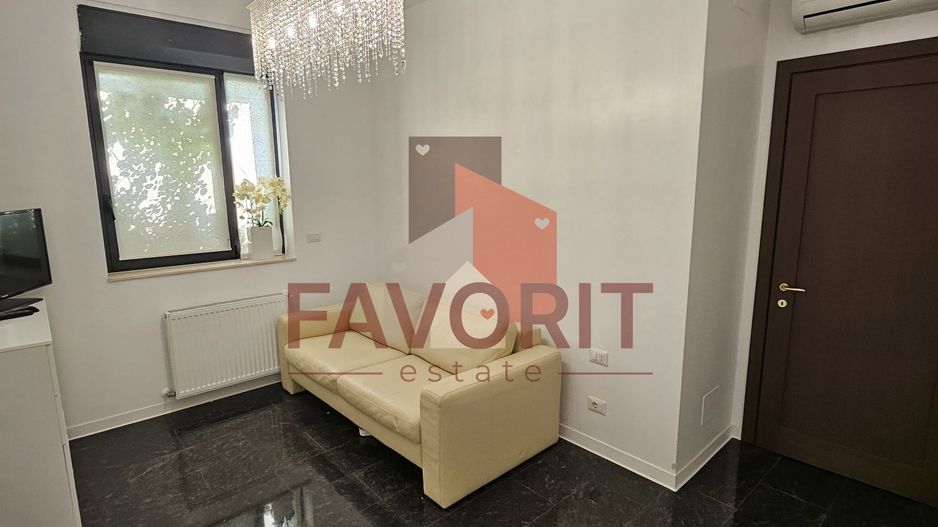 Dumbravita- Kaufland. Curte privata 140mp . Loc de parcare - Poză 4