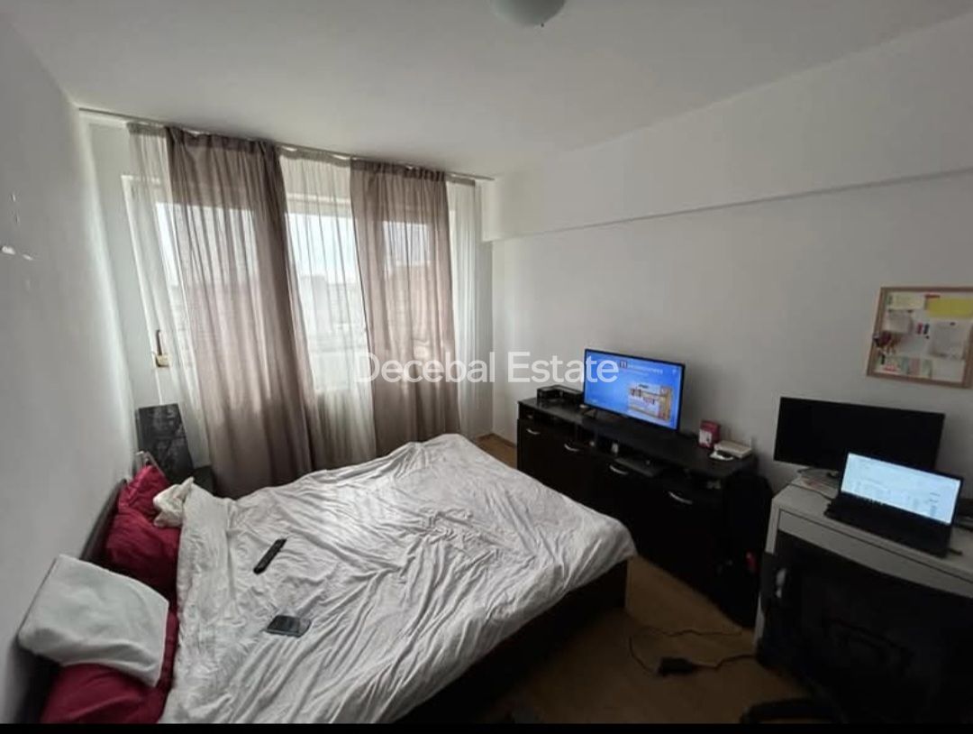 Metrou 1 Decembrie - Apartament 2 camere decomandat, spatios, stradal - Poză 8