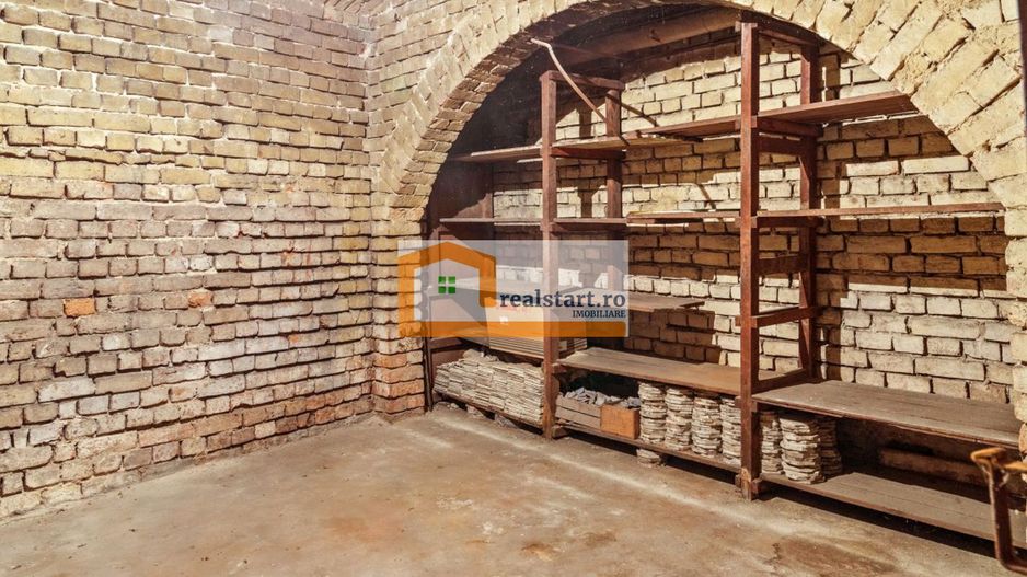 Cartierul Evreiesc, S+P+E+Pod, curte libera 300mp, versatila, - Poză 46