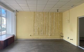 Locatie excelenta! Inchiriere spatiu comercial in Targoviste - centru - Poză 2