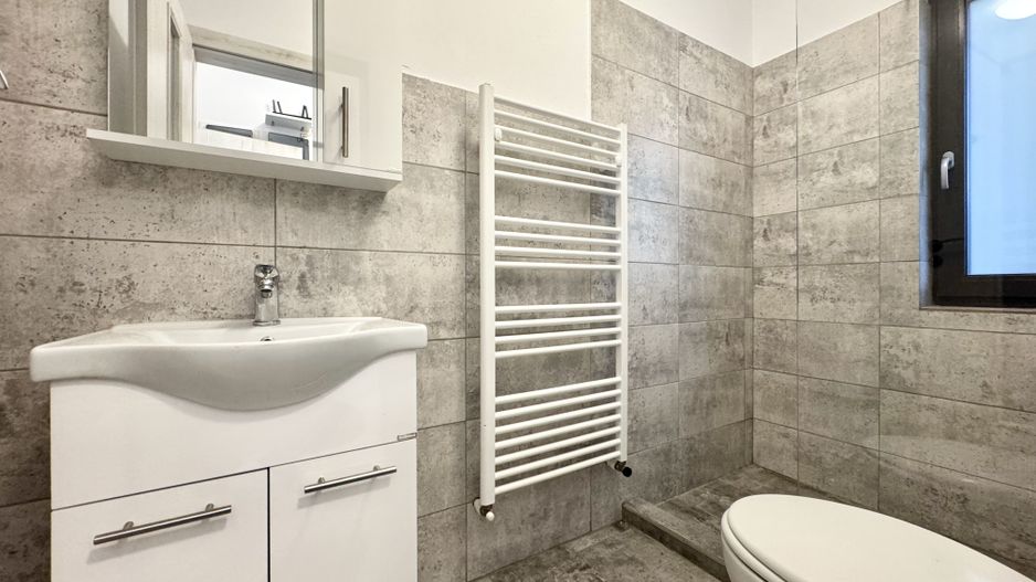 Confort și liniște: 3 camere cu curte – Lipovei - Poză 23