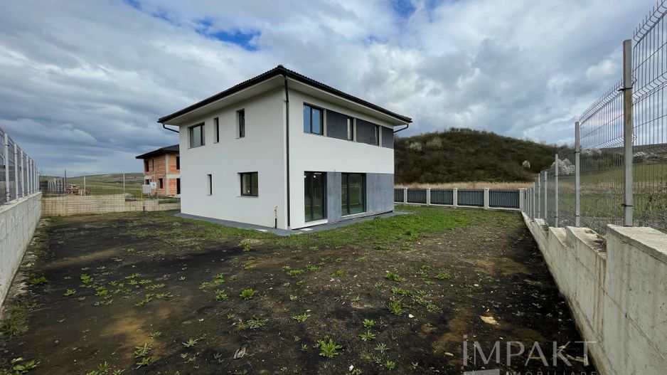 Casa individuala spre vanzare in localitatea Dezmir! - Poză 4