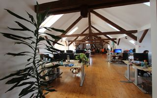 Spațiu birouri 282mp -Ultracentral- 3000 euro/luna+TVA - Poză 4