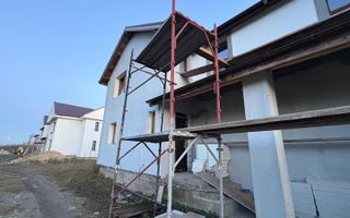 Casa duplex cu 2 locuri de parcare - Poză 7