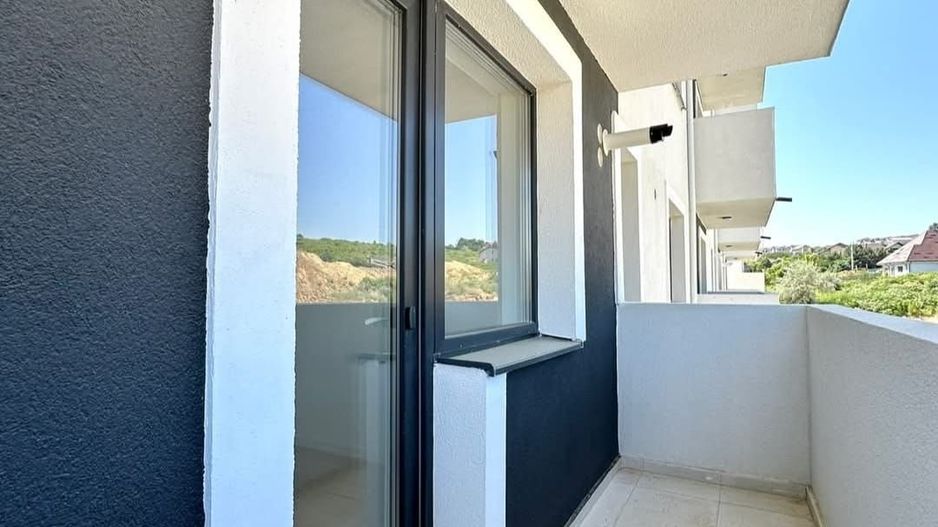 Apartament 1 camera NOU 35 mp Bucium Visan - Poză 3