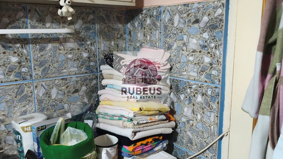 Garsonieră intimă, central Orșova, spre Dunăre – ideal investiție - Poză 13