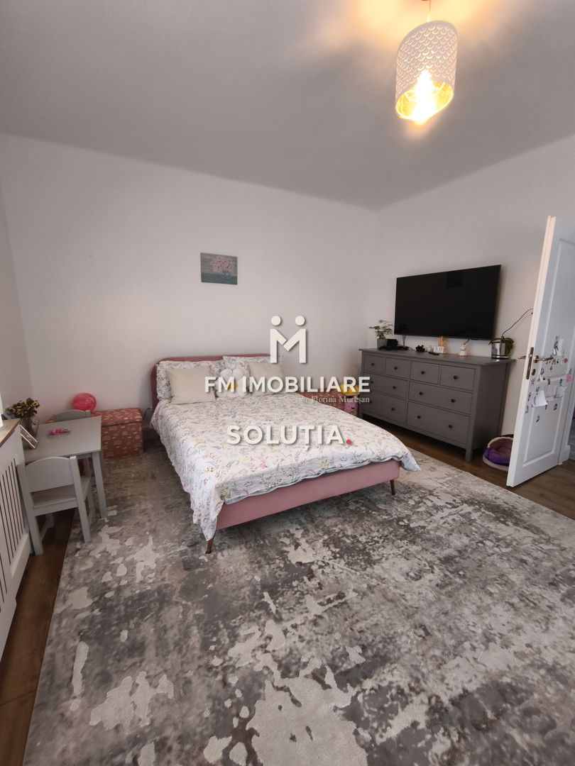 Casă renovată în centrul istoric – Baia Mare - Poză 8