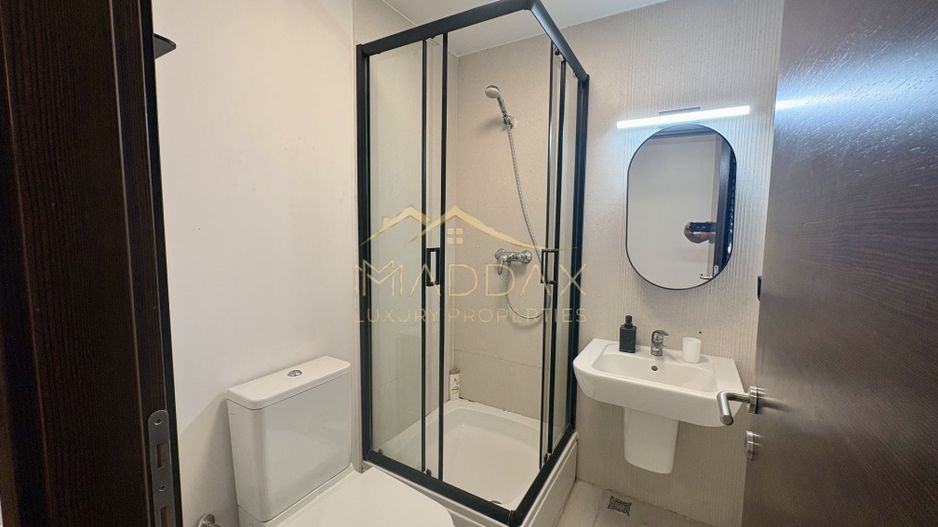 APARTAMENT de LUX cu 3 CAMERE cu Terasa si loc de parcare - Poză 23