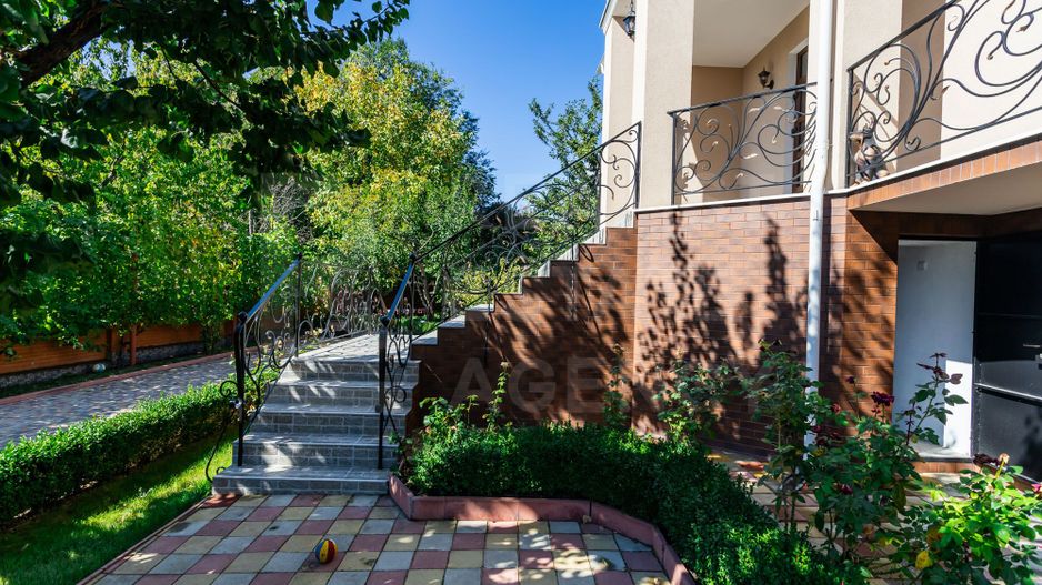 Vânzare, casă, 5 camere, str. Gura Văii, sect. Riscani - Poză 28