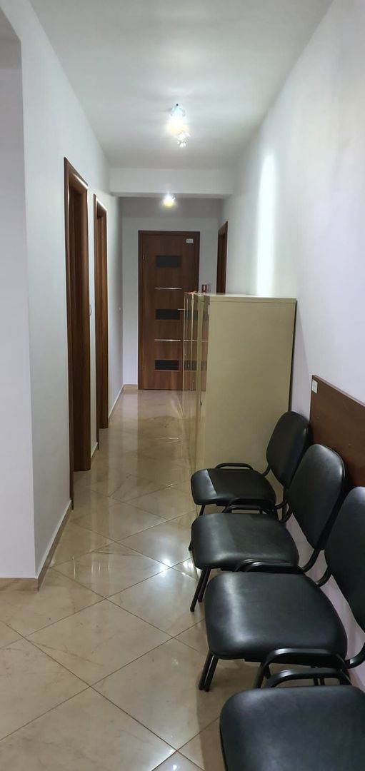 Spatios in bloc nou - Poză 4