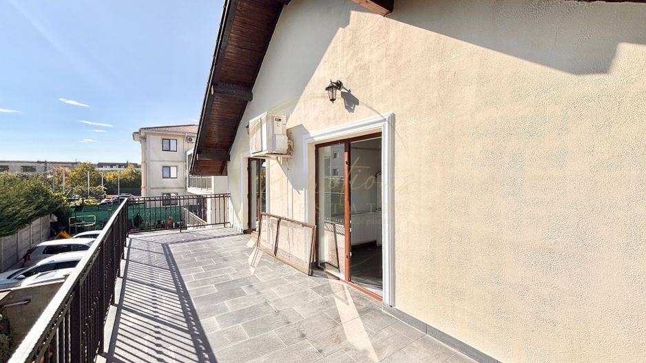 1/2 Duplex - Giroc - zona Planetelor - 4 camere | Poarta electrica - Poză 14