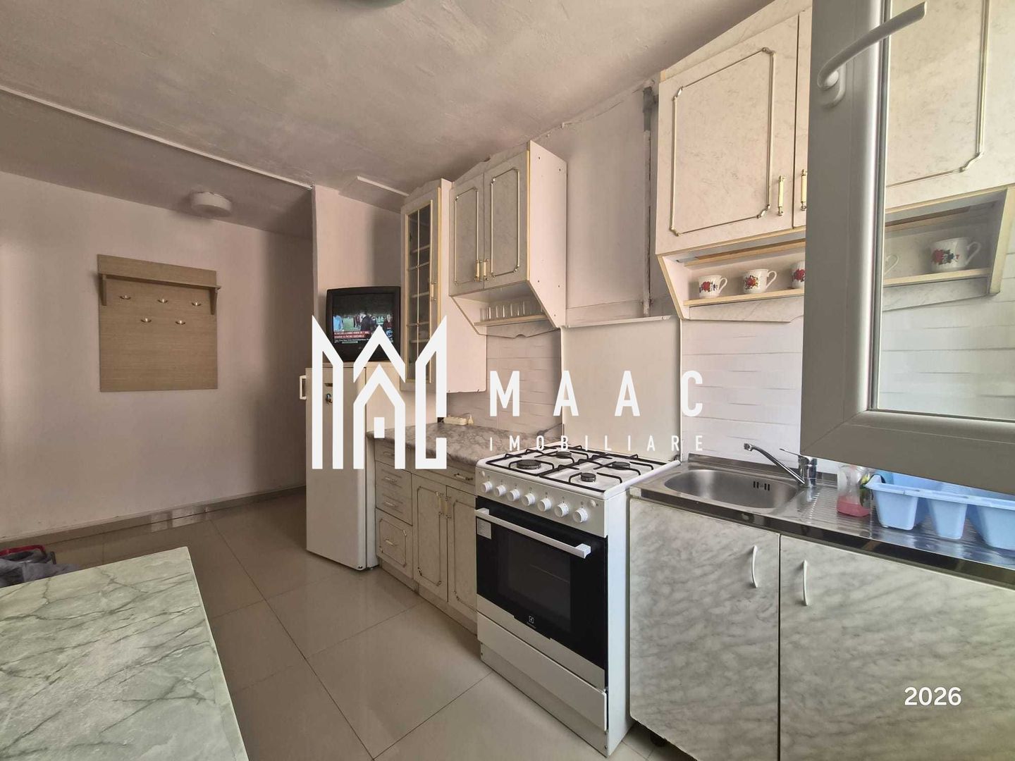 Apartament 2 camere | Locatie excelenta | Zona Cedonia - Poză 6