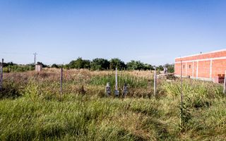 Loc de casă cu utilități în Gai - Poză 3