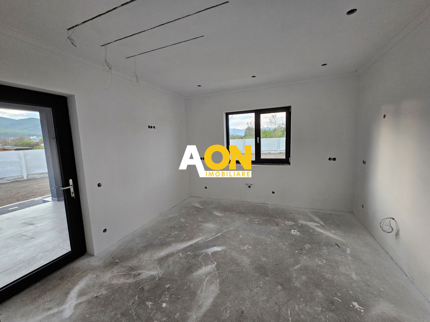 Casa 4 camere, 2 bai, 866 mp teren, predare la cheie, Micesti - Poză 8