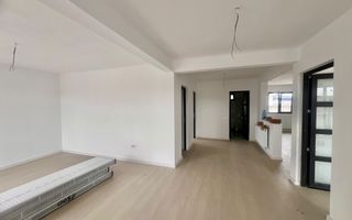 Casa Stuparei/3 Camere/La Cheie - Poză 1