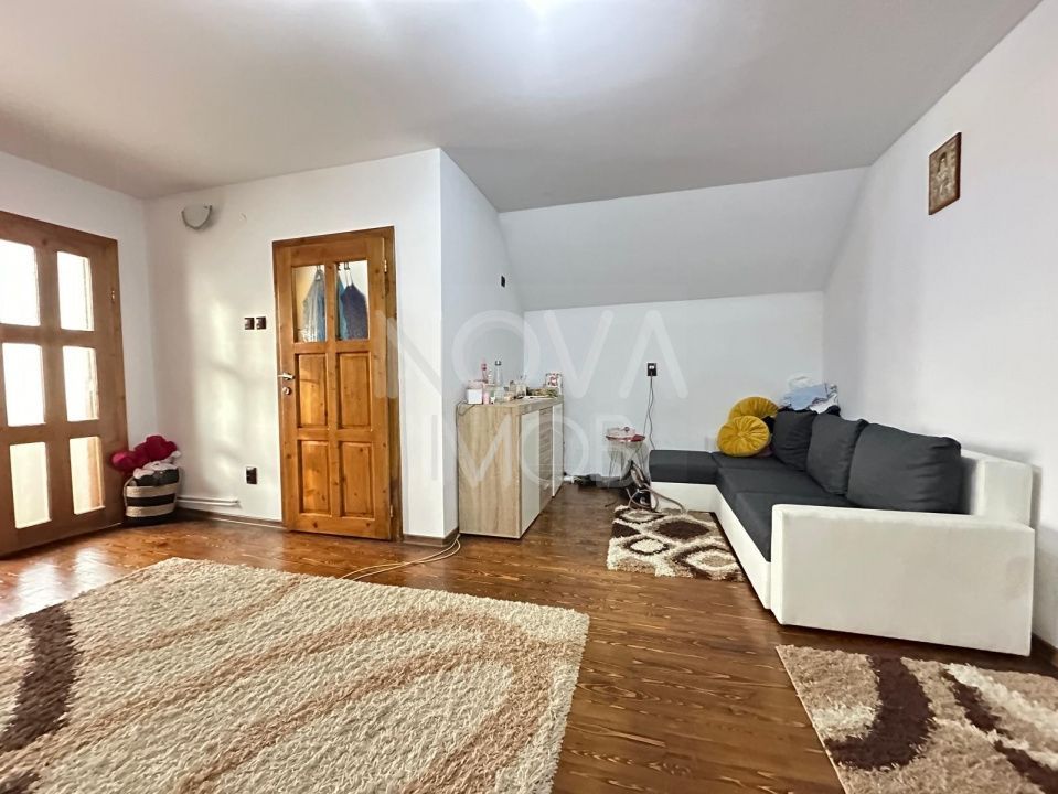 Casa de vanzare, mobilata si utilata - Piata Cluj - Poză 18