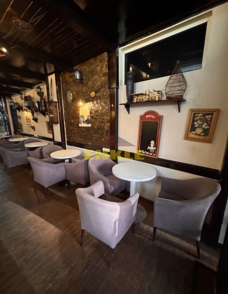 De închiriat spațiu comercial cu suprafața de 95 mp - Poză 2