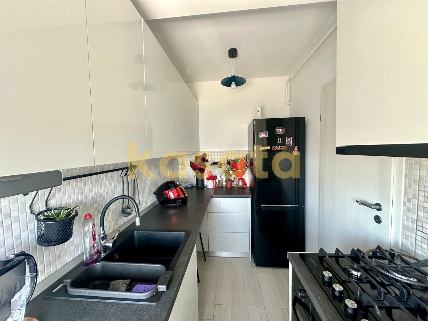 2 camere vanzare, luminos, loc de parcare - Poză 8